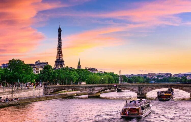 Cuma'dan Pazar'a Kaçamak: Paris Turu