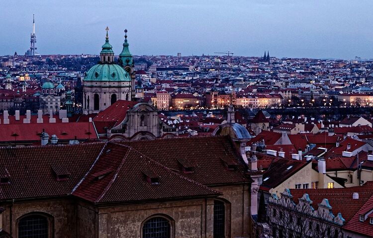 Cuma'dan Pazar'a Kaçamak: Prag Turu